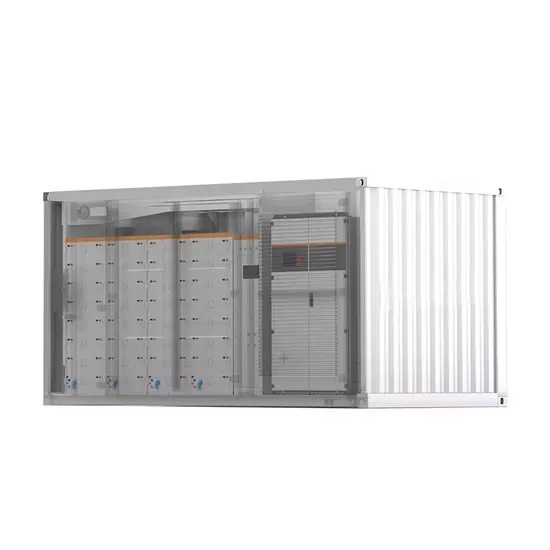Are there energy storage batteries on solar panels 